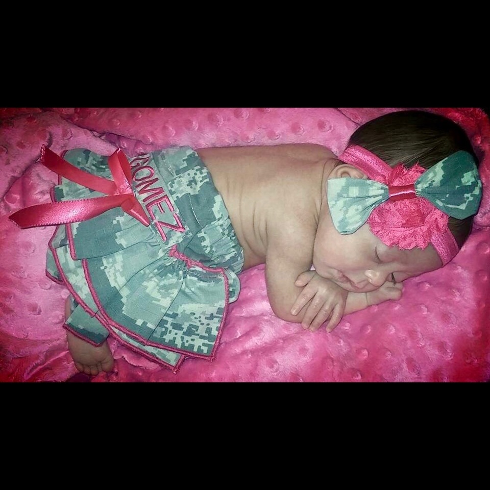 USAF Newborn Ruffle/Bow - Picture 2 of 2